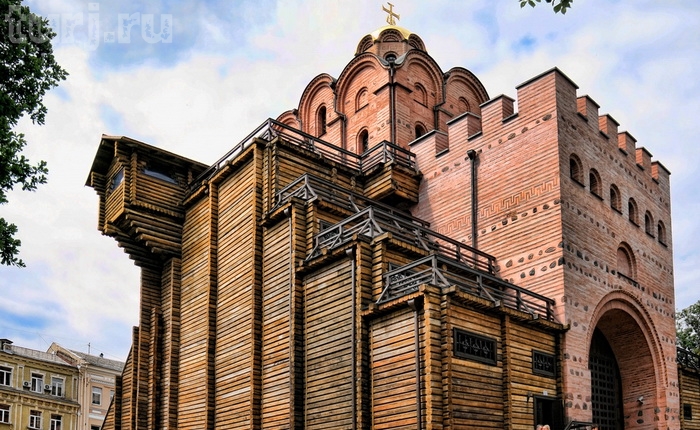 ЗОЛОТІ ВОРОТА В КИЄВІ - Історія, фото, опис